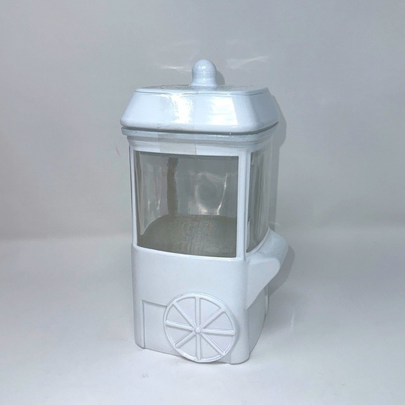 NWT Target Bullseye Playground White Popcorn Cart Jar *Valentine's Day 2023* - Picture 1 of 3